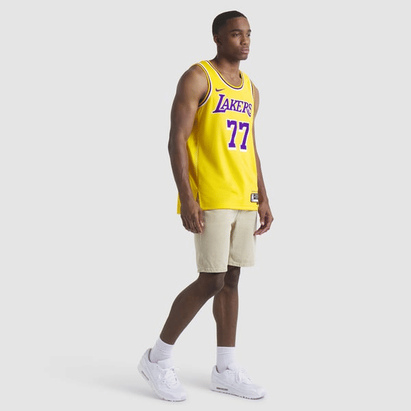 Town Jersey Nike Unisex Luka Dončić Lakers Swingman Jersey Gold